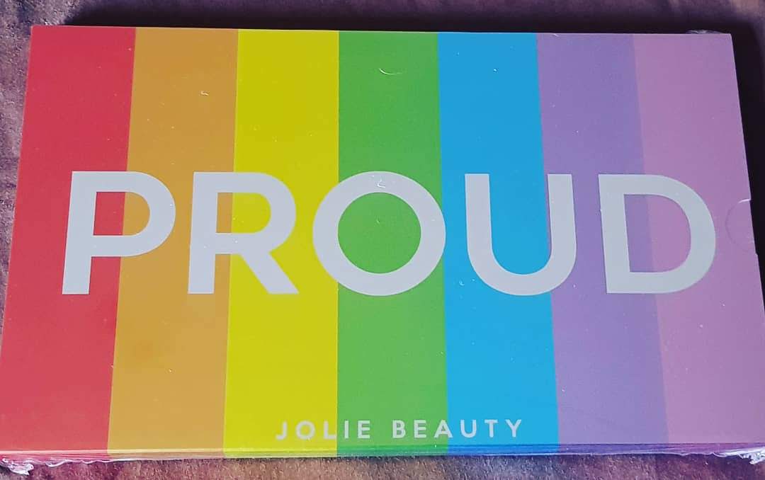 Product Review ~ Pride Eyeshadow Palette