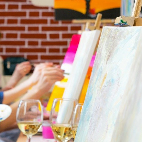Paint N Sip Event for Parties – guest post